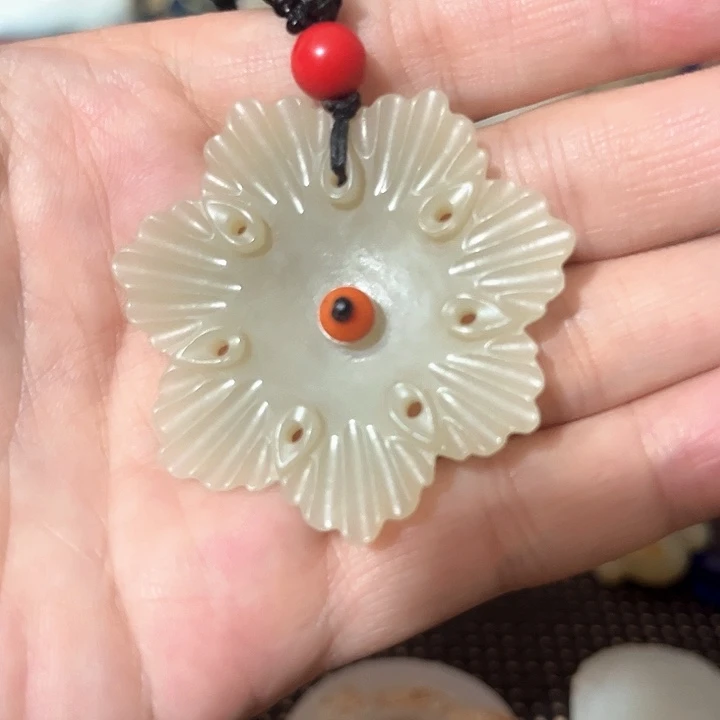 和田玉未镶嵌吊坠(不含链)