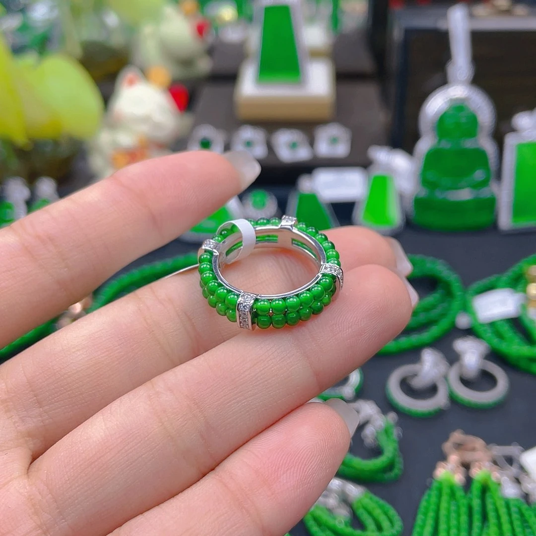 翡翠戒指银S925镶嵌天然A货翡翠