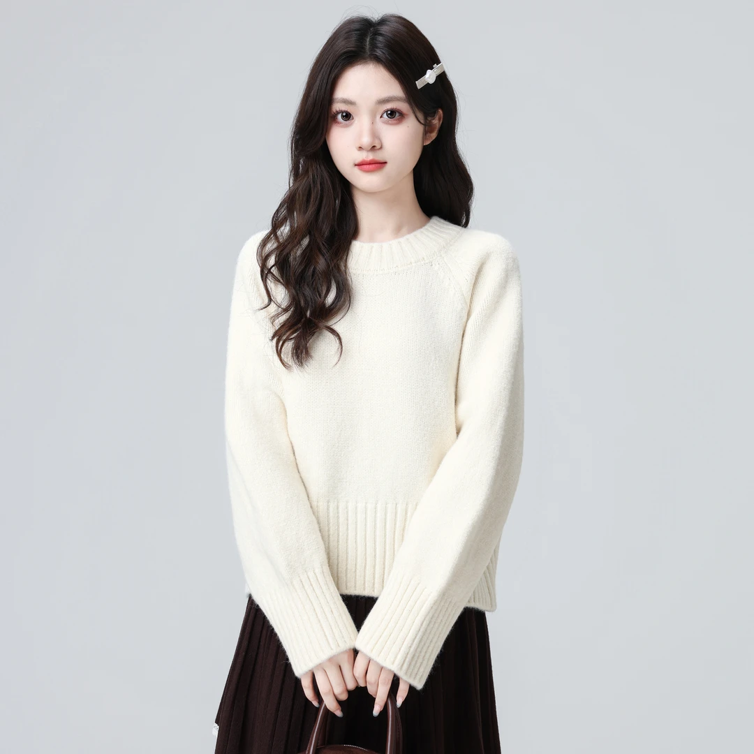 加厚圆领毛衣女秋冬2025冬季新款宽松套头内搭打底针织衫短款上衣