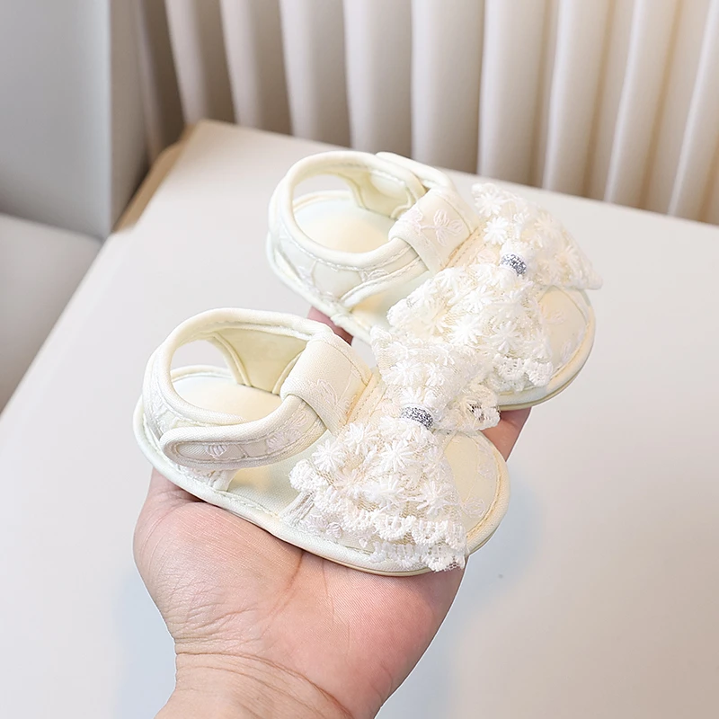 夏款0-12个月女宝宝凉鞋婴儿学步鞋软底防滑透气公主鞋蝴蝶结夏季