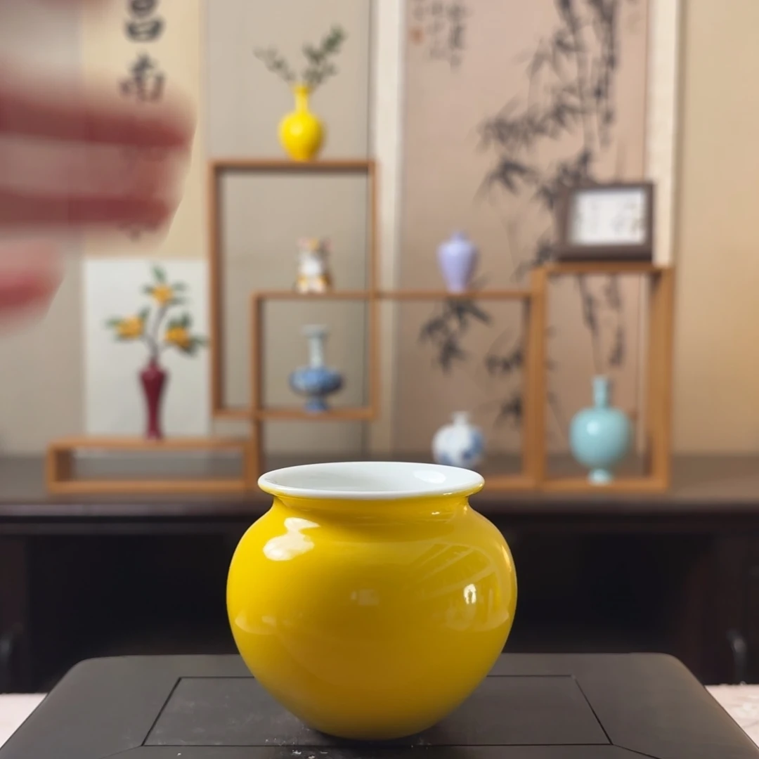 摆件美好的一天从一杯