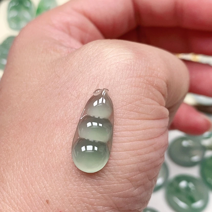 【闪购商品】颈饰未镶嵌翡翠