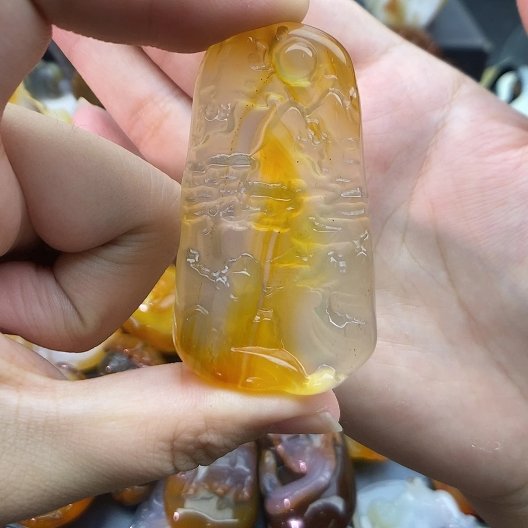 未镶嵌颈饰玛瑙/玉髓