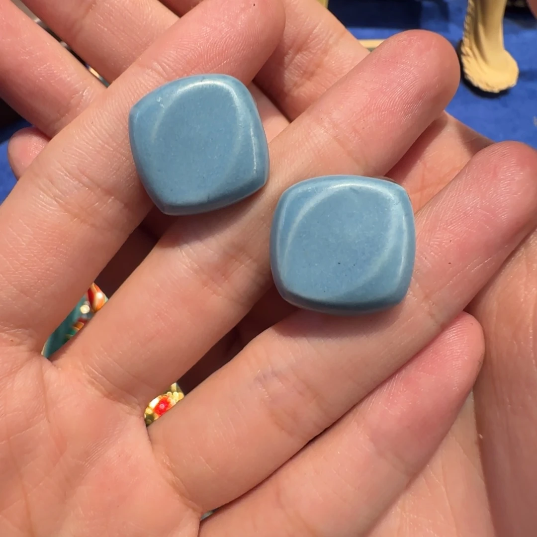 琉璃纯铜合金瑕疵