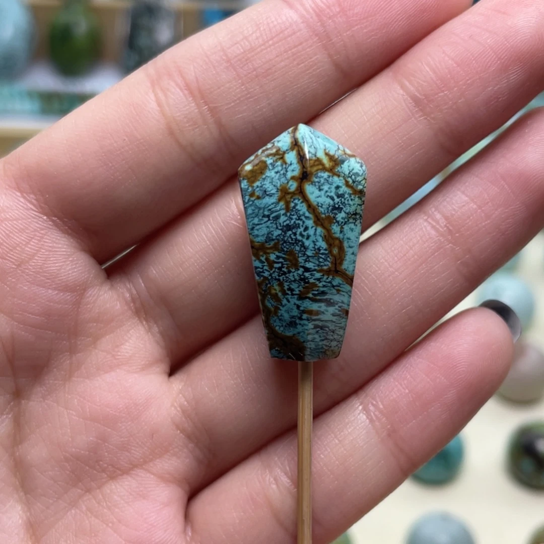 绿松石未镶嵌绿松石