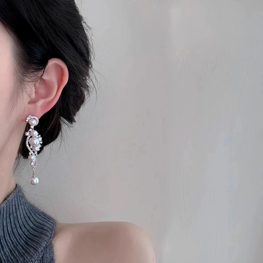 铜合金耳饰 【8031】白色流苏耳环女气质长款民族风个性耳饰镶嵌