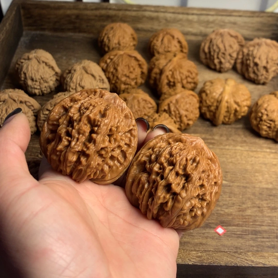 【闪购商品】文玩核桃吊坠冷**魂悍高楼