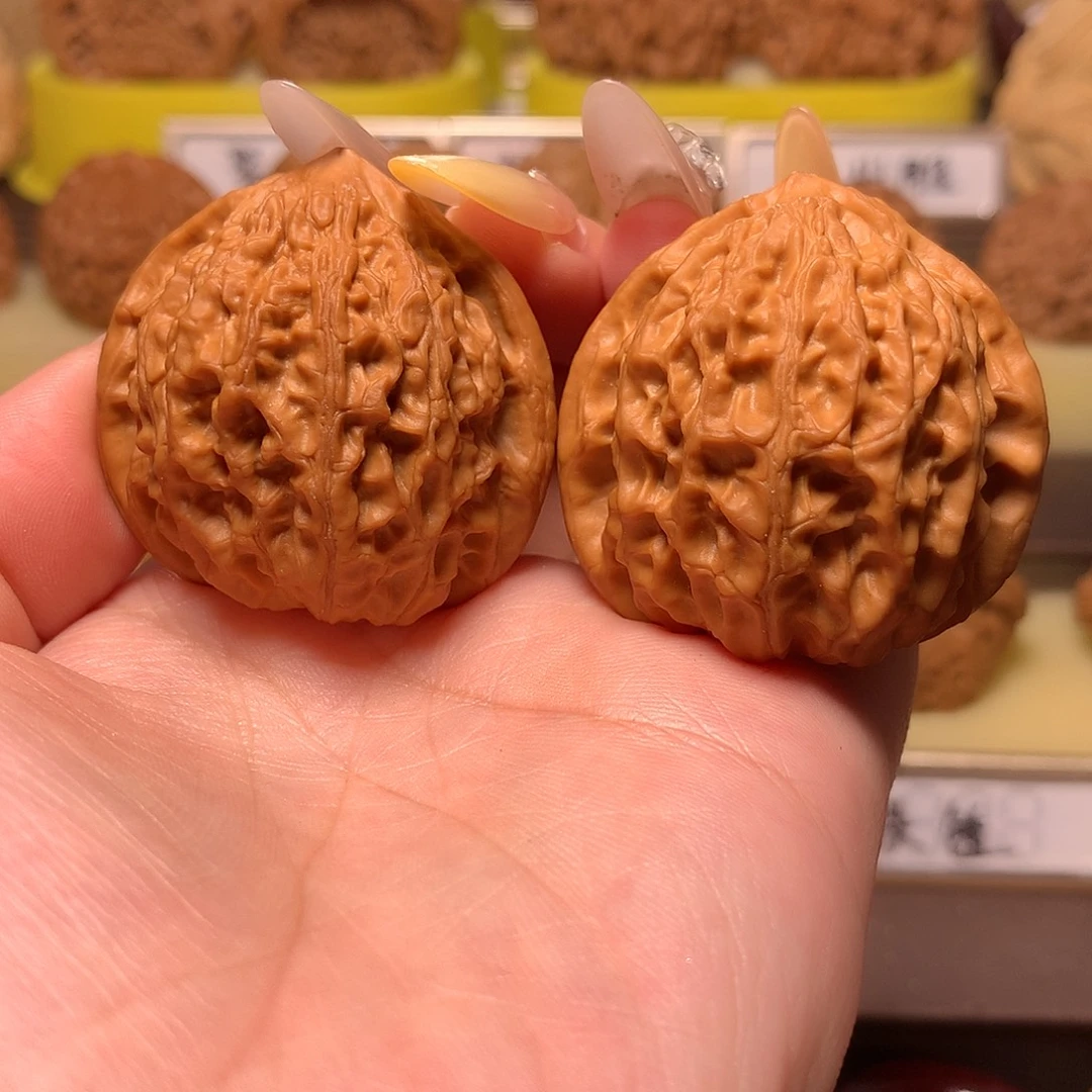 吊坠文玩核桃全品金牛40