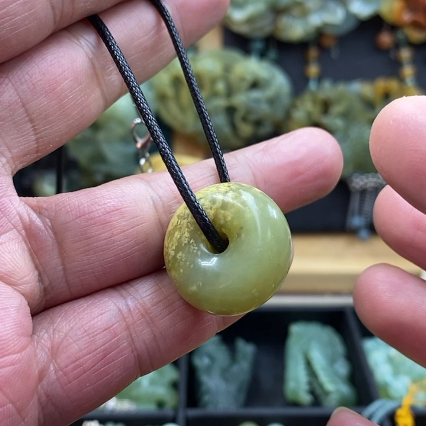 【闪购商品】未镶嵌岫玉吊坠