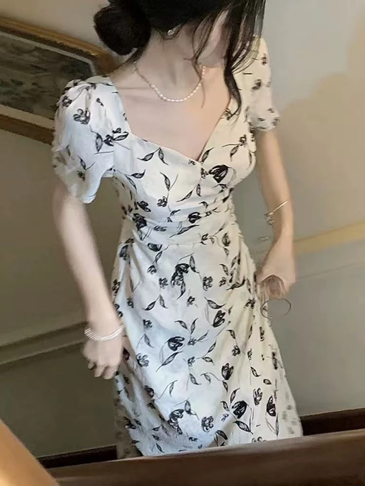 【1051-1100】2025碎花方领长裙气质淑女拼接法式夏季收腰连衣裙