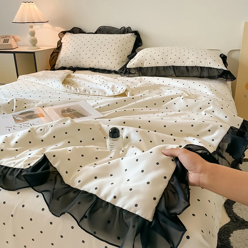 2025新款水洗真丝冰丝美拉德夏被四件套夏凉被机洗公主风薄被子