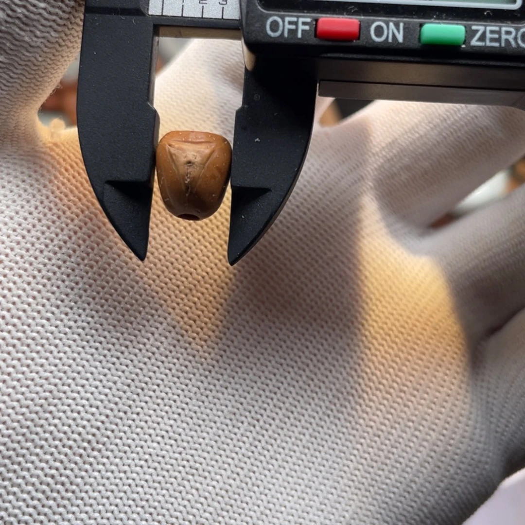 逆***）凤眼菩提吊坠d01龙塔