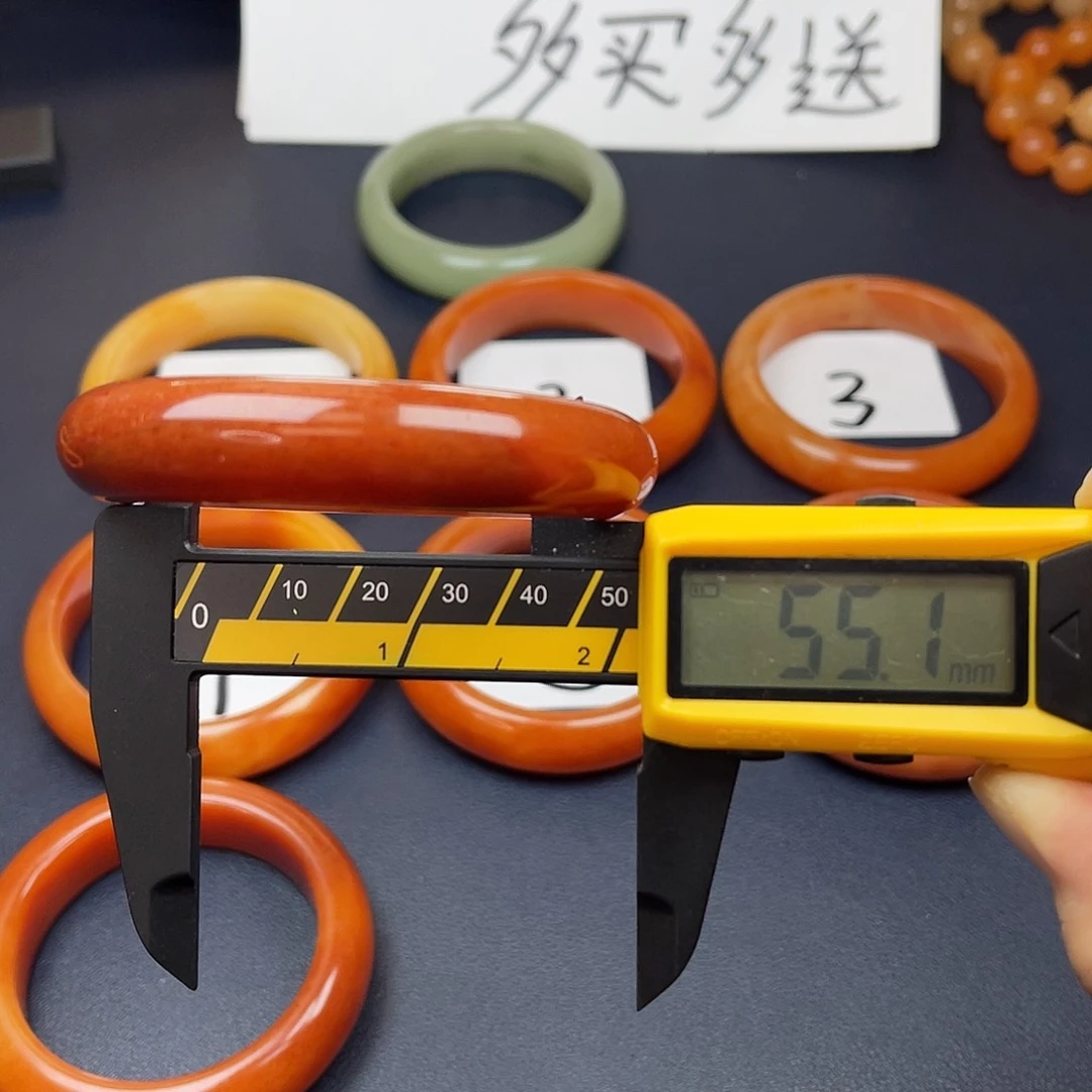 未镶嵌石英质玉（黄龙玉）手镯87号全场98卖三送一