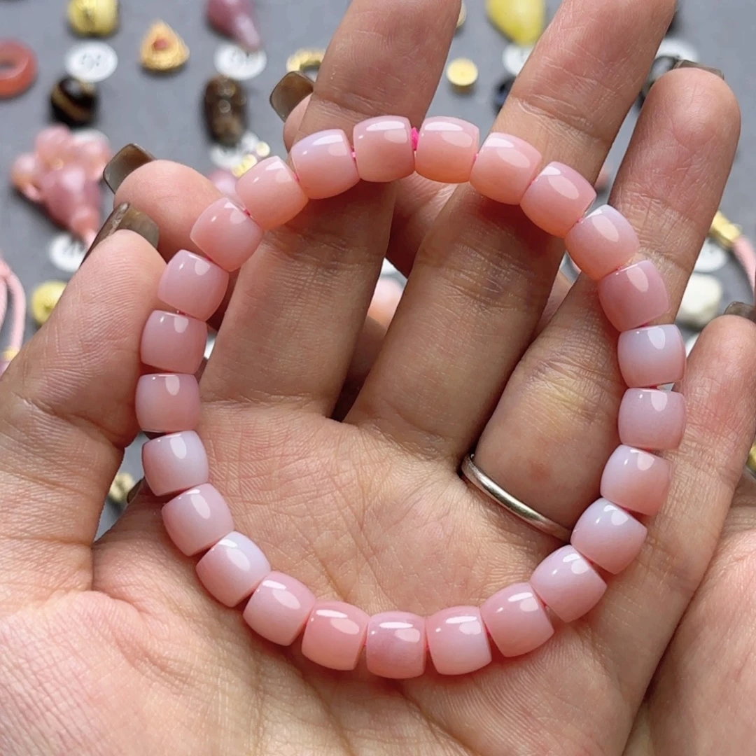 L***.玛瑙/玉髓未镶嵌文玩配饰