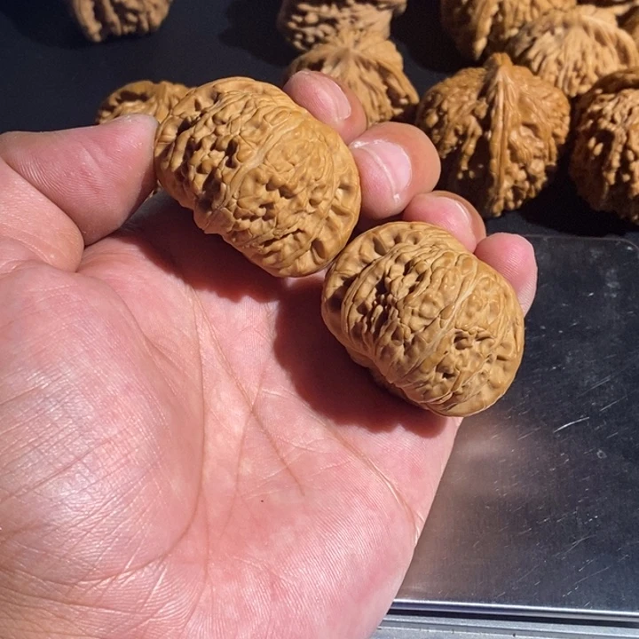 文玩核桃把件41闷白
