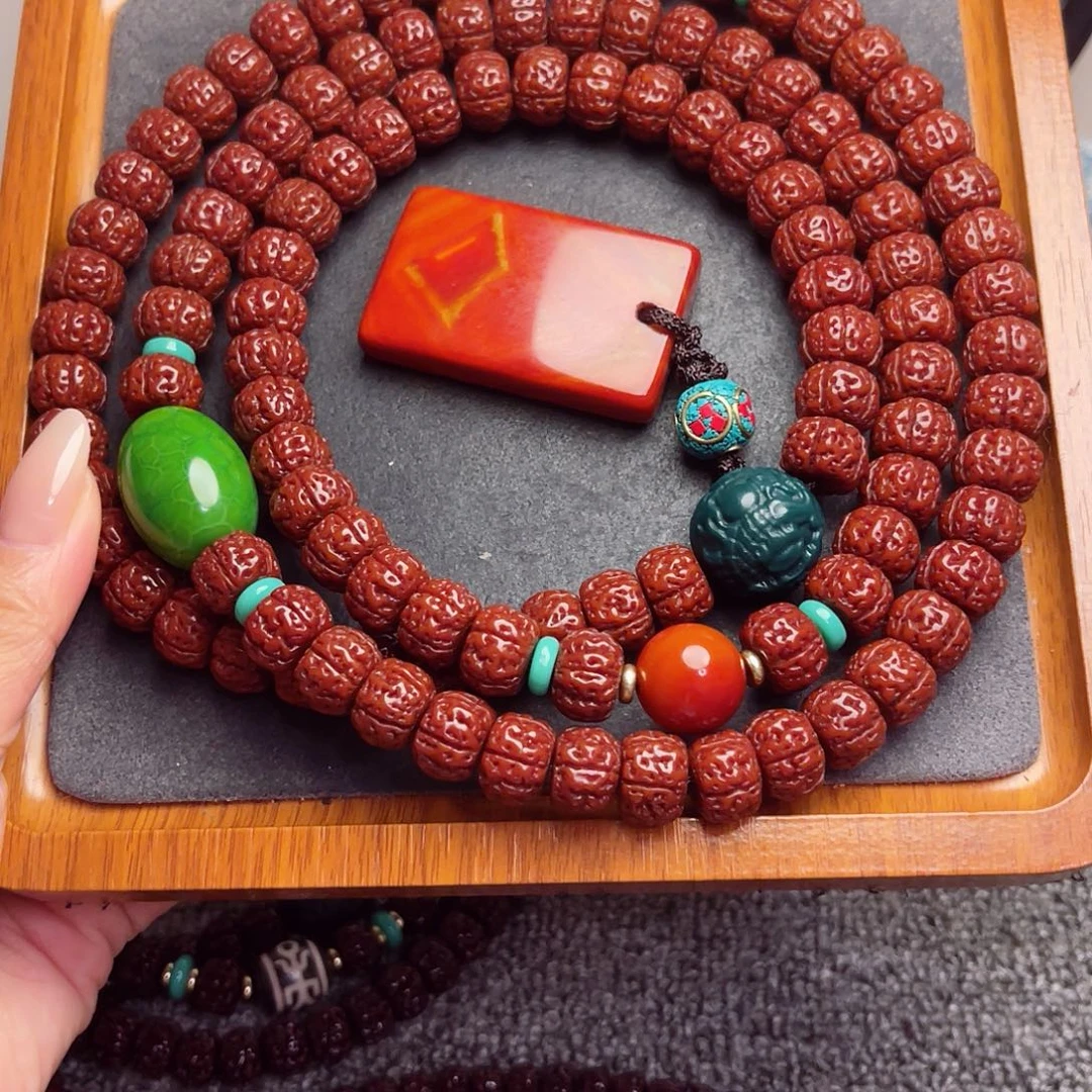 C***y吊坠金刚菩提藏式直切一代龙