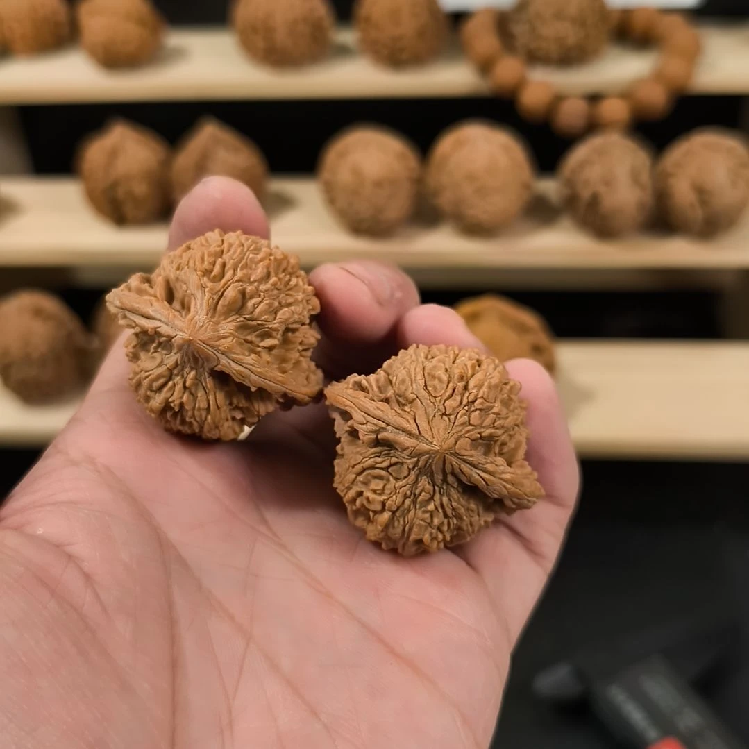 吊坠文玩核桃40满天星