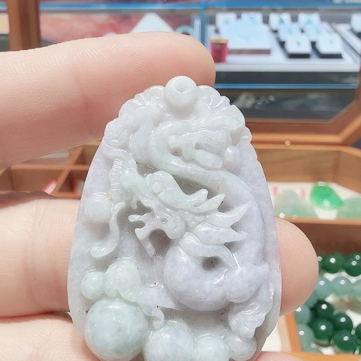 翡翠未镶嵌颈饰天然翡翠吊坠