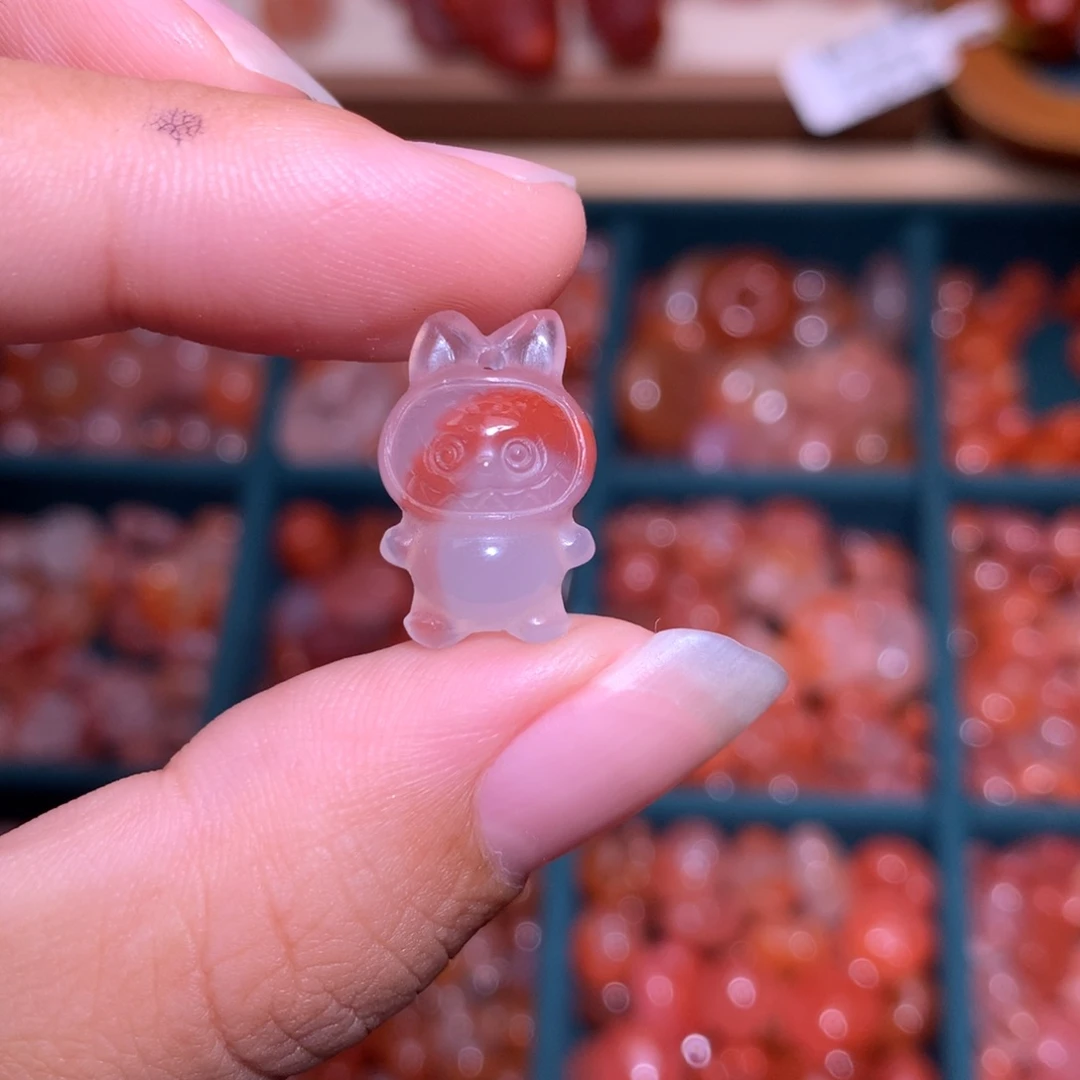 井****南红玛瑙未镶嵌珠宝半成品拉布布2