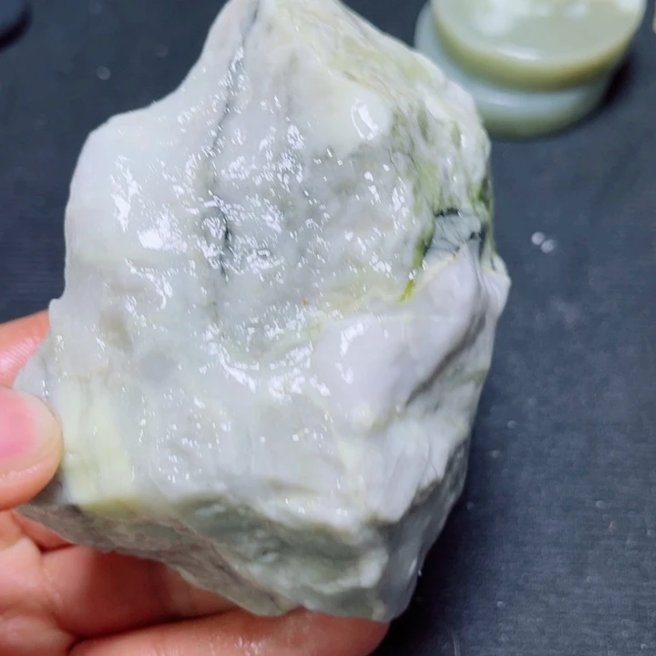 和田玉未镶嵌珠宝奇石