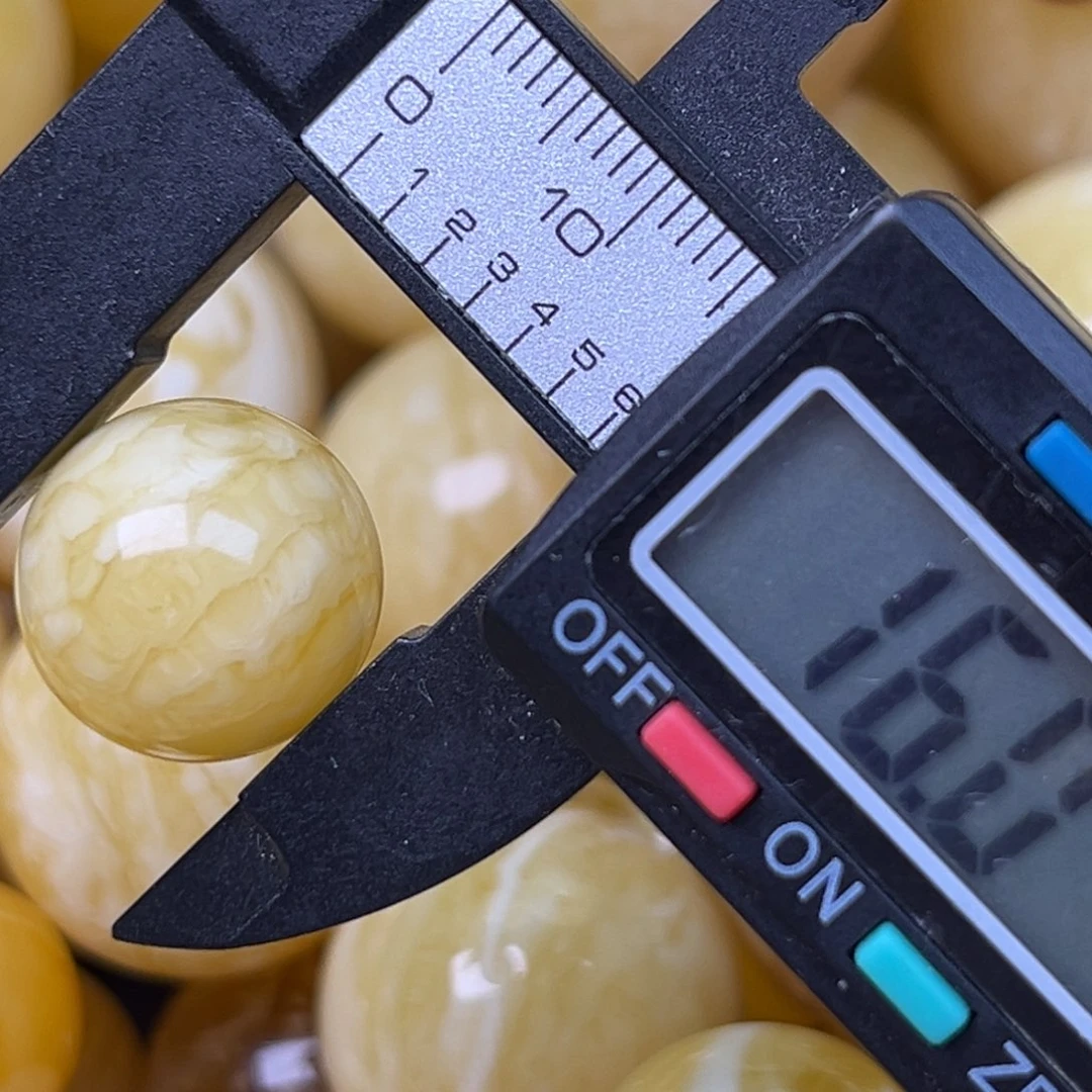 裸石蜜蜡未镶嵌！