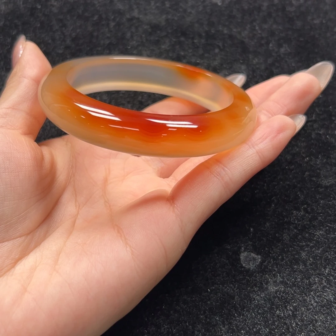 手镯玛瑙/玉髓未镶嵌