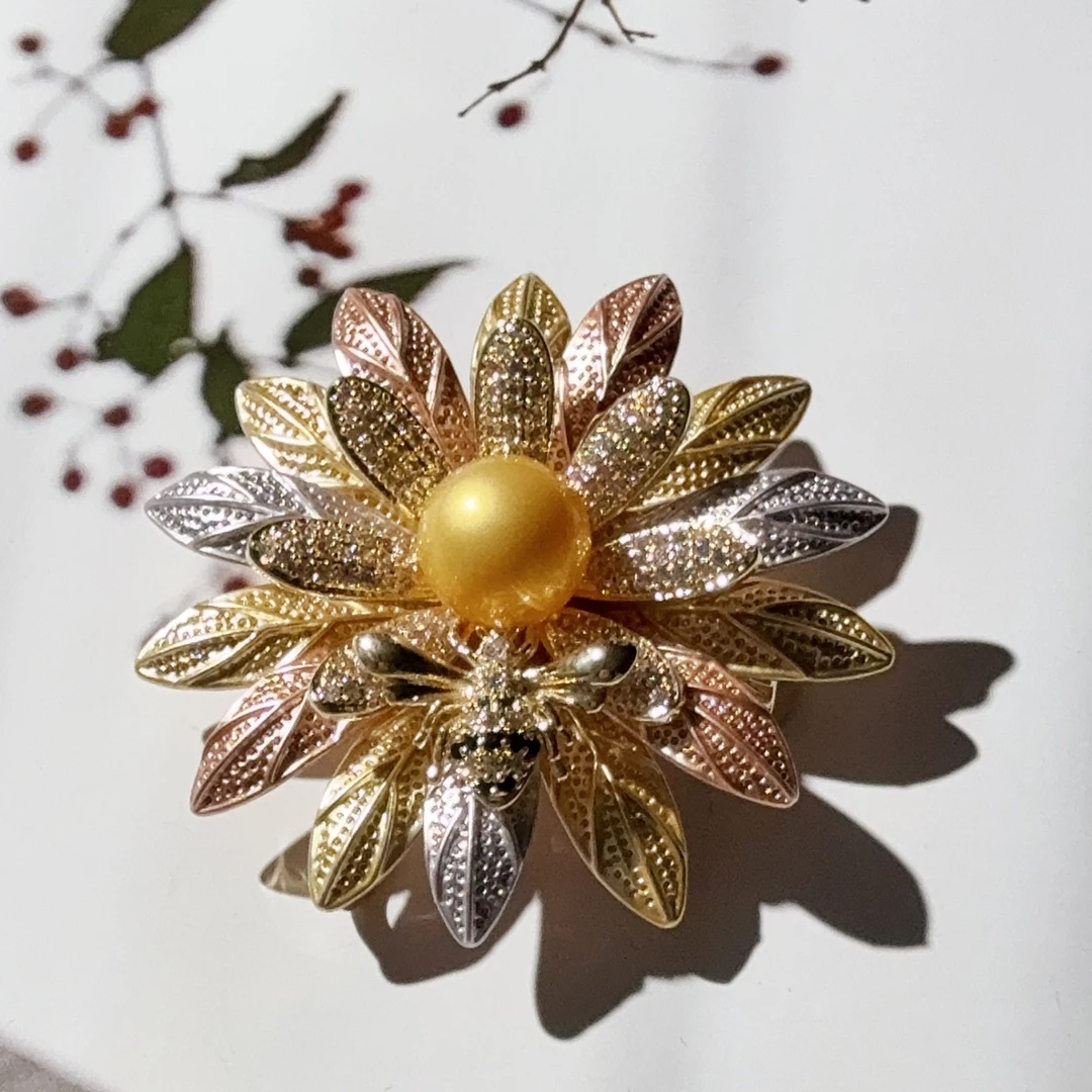 铜合成锆石胸针 【Vivian专属】Bee My love金色小蜜蜂花朵胸针