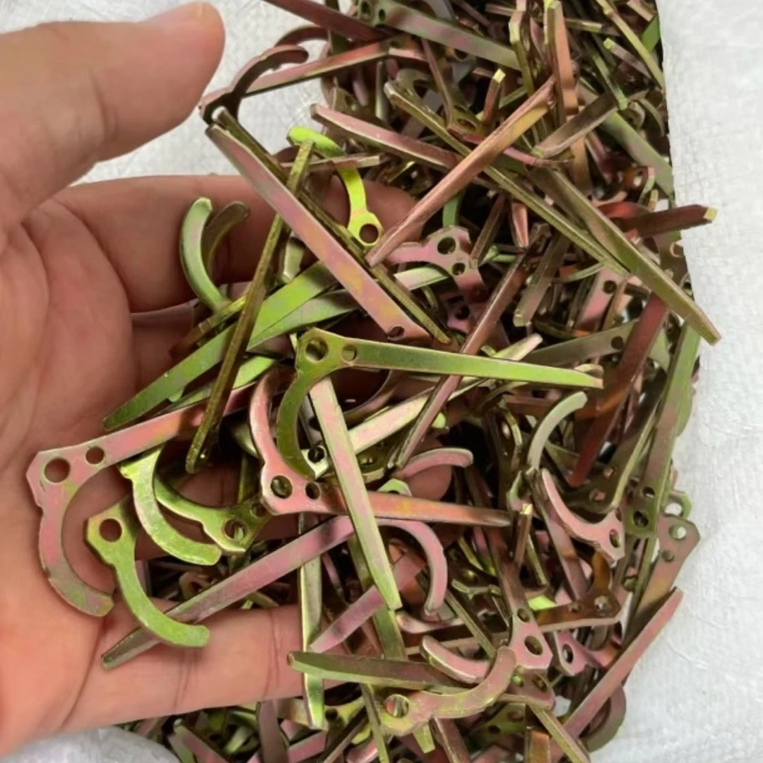 【成品发货】免打孔 地钉配件水泥水管钉地插五金加工件