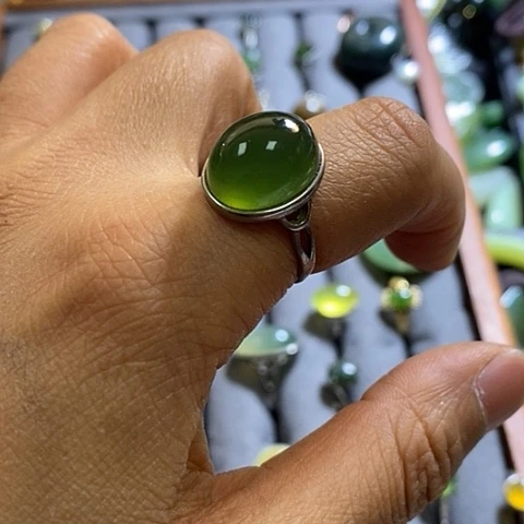 岫玉戒指未镶嵌一个