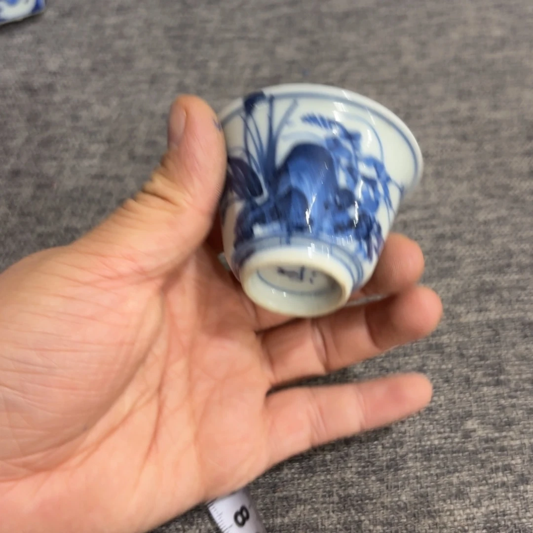 瓷片非常好看的花瓶