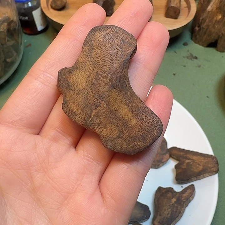 沉香沉香碎屑海南天然板头香