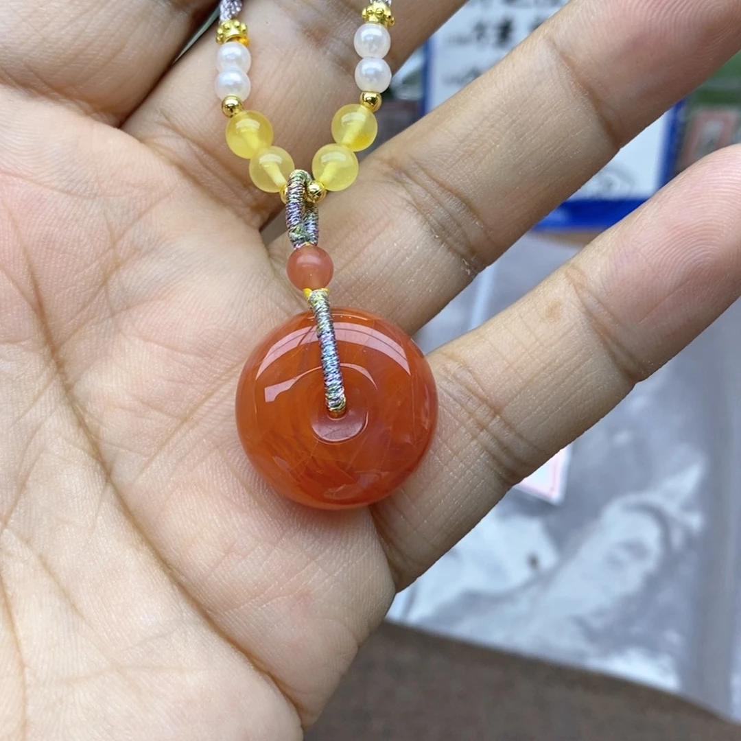 和田玉未镶嵌吊坠(不含链)石***头