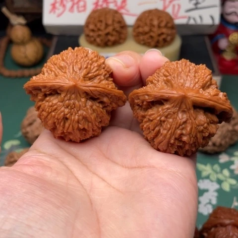 【闪购商品】把件文玩核桃笑*湖46满天星