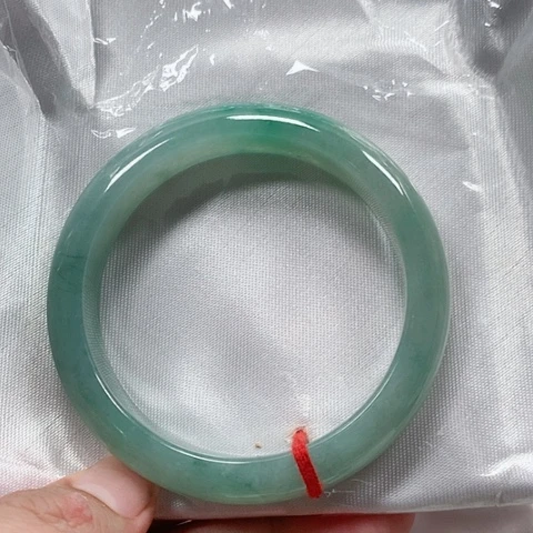 翡翠未镶嵌手镯缅甸翡翠手镯圈口59