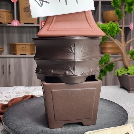 魏***杰紫砂花盆紫砂第一