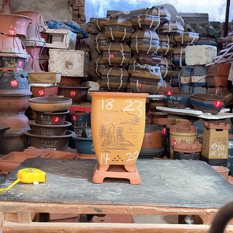 紫砂花盆四方一个