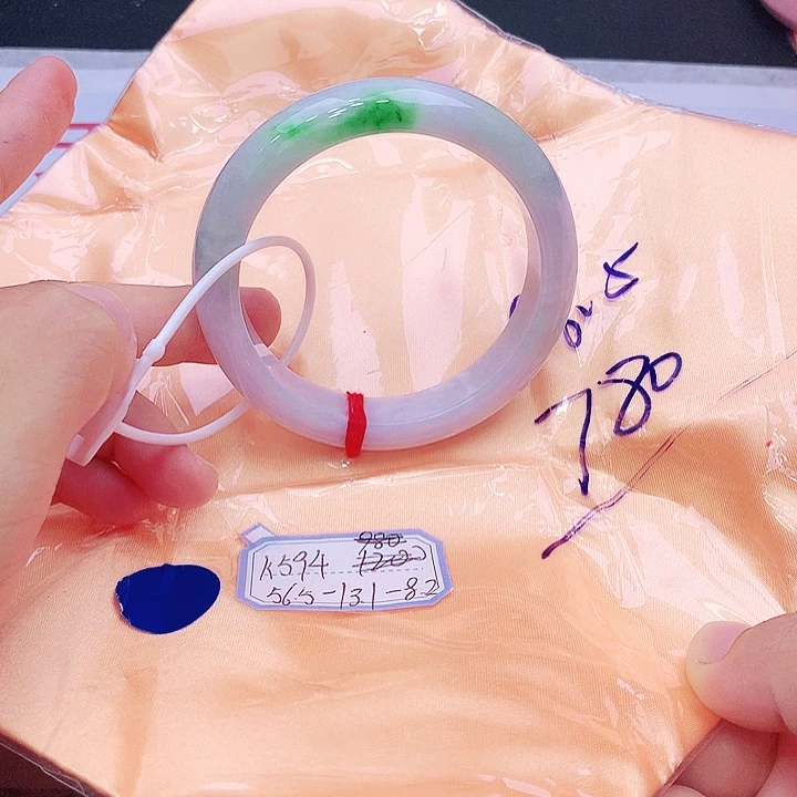 未镶嵌手镯翡翠翡翠