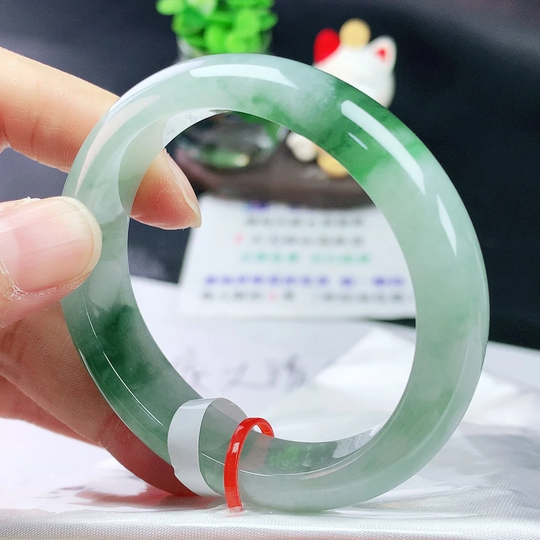 未镶嵌手镯翡翠52贵妃