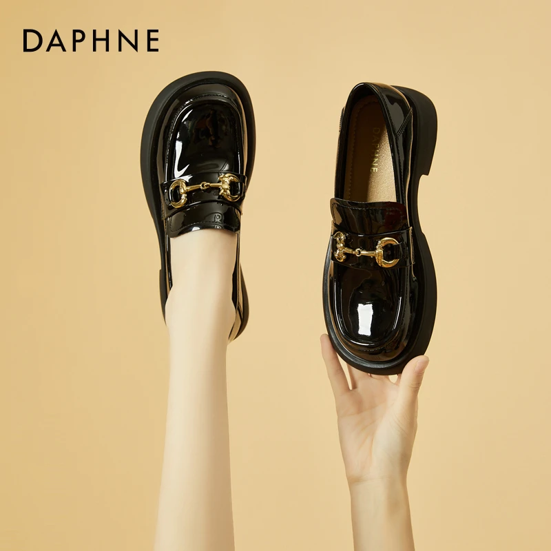达芙妮秋季厚底新款英伦风爆款乐福鞋女时尚小皮鞋百搭一脚蹬单鞋