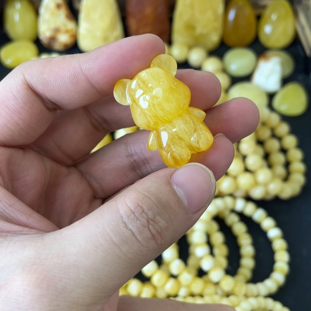 琥珀未镶嵌裸石俄料虎皮黄白妖花小熊