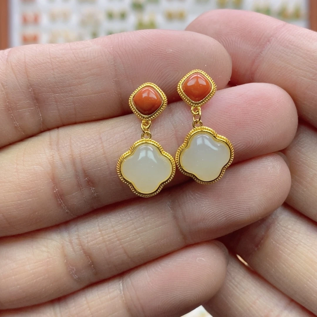 和田玉银S925镶嵌耳饰