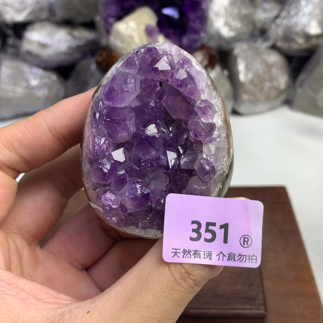 未镶嵌水晶大型摆件（非配饰）