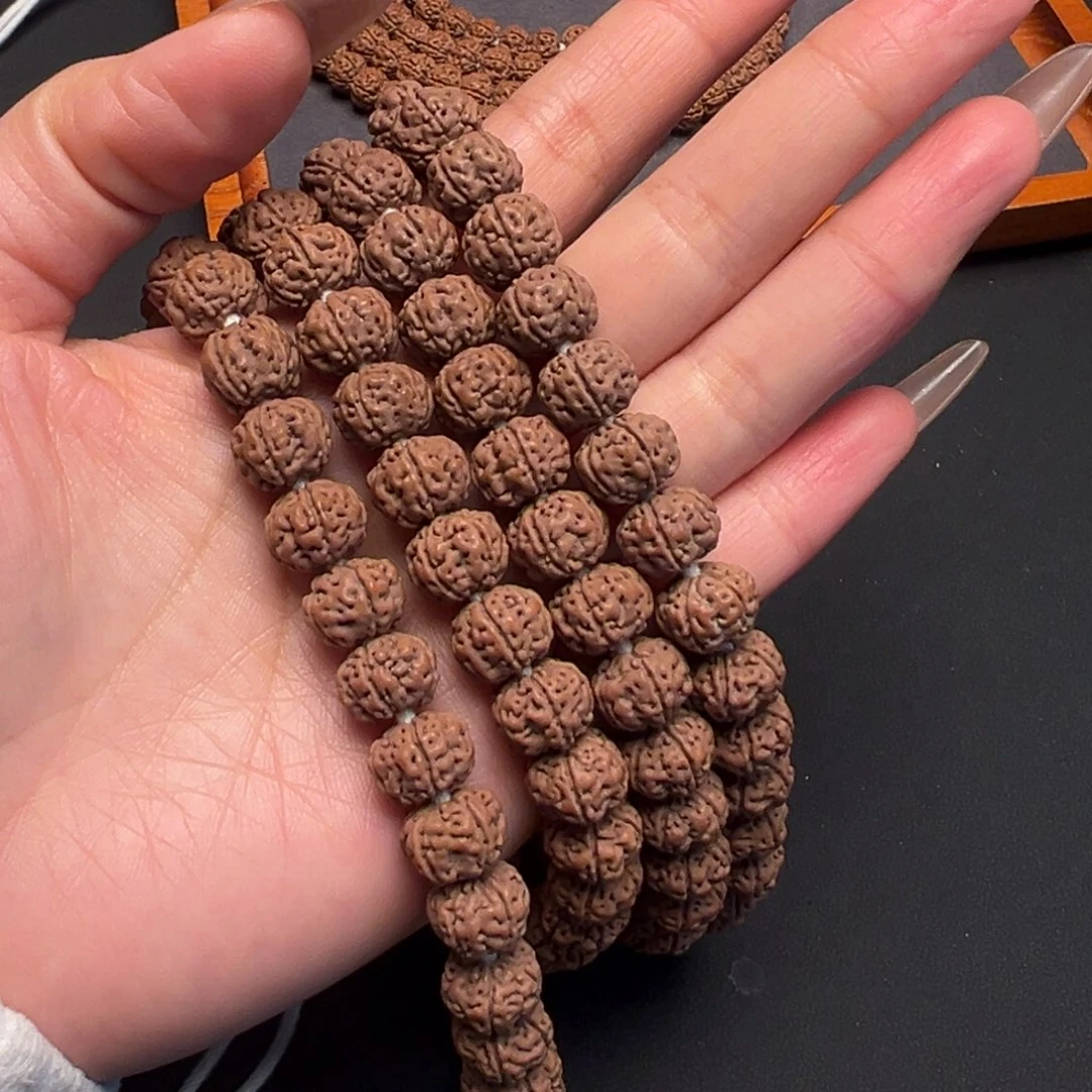 哲****金刚菩提吊坠老树