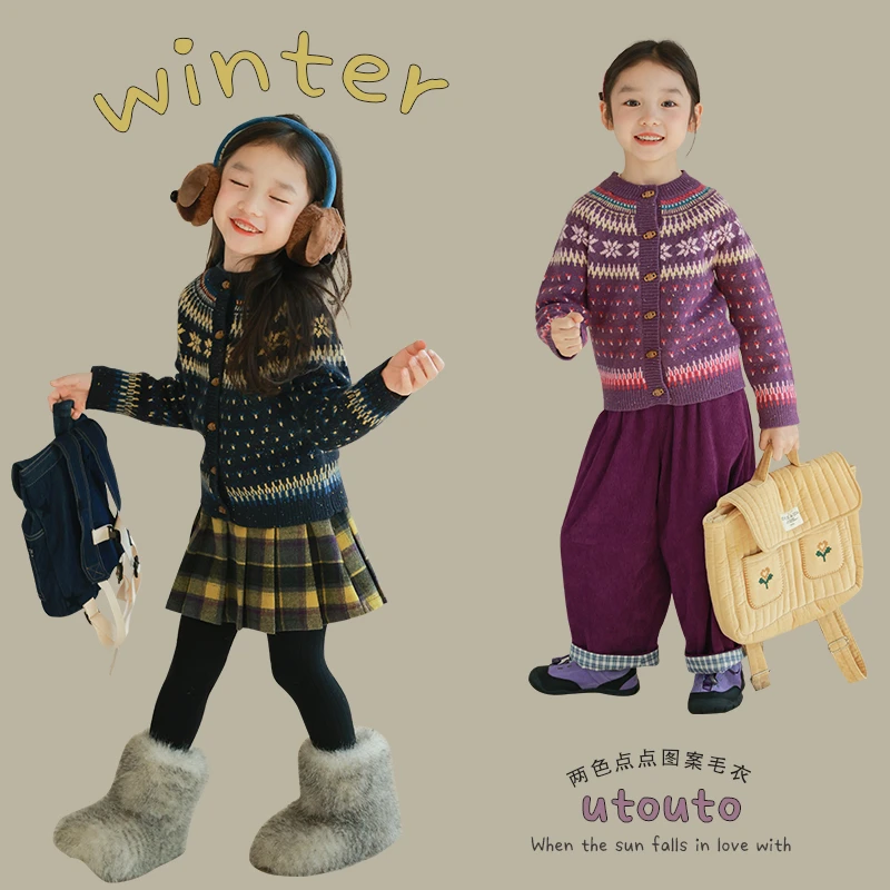 utouto大耳象女童点点图案毛衣2024冬季新款个性保暖上衣2408017