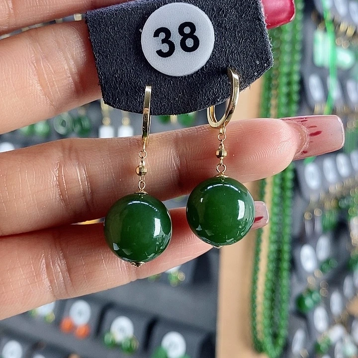 和田玉耳饰18K金镶嵌