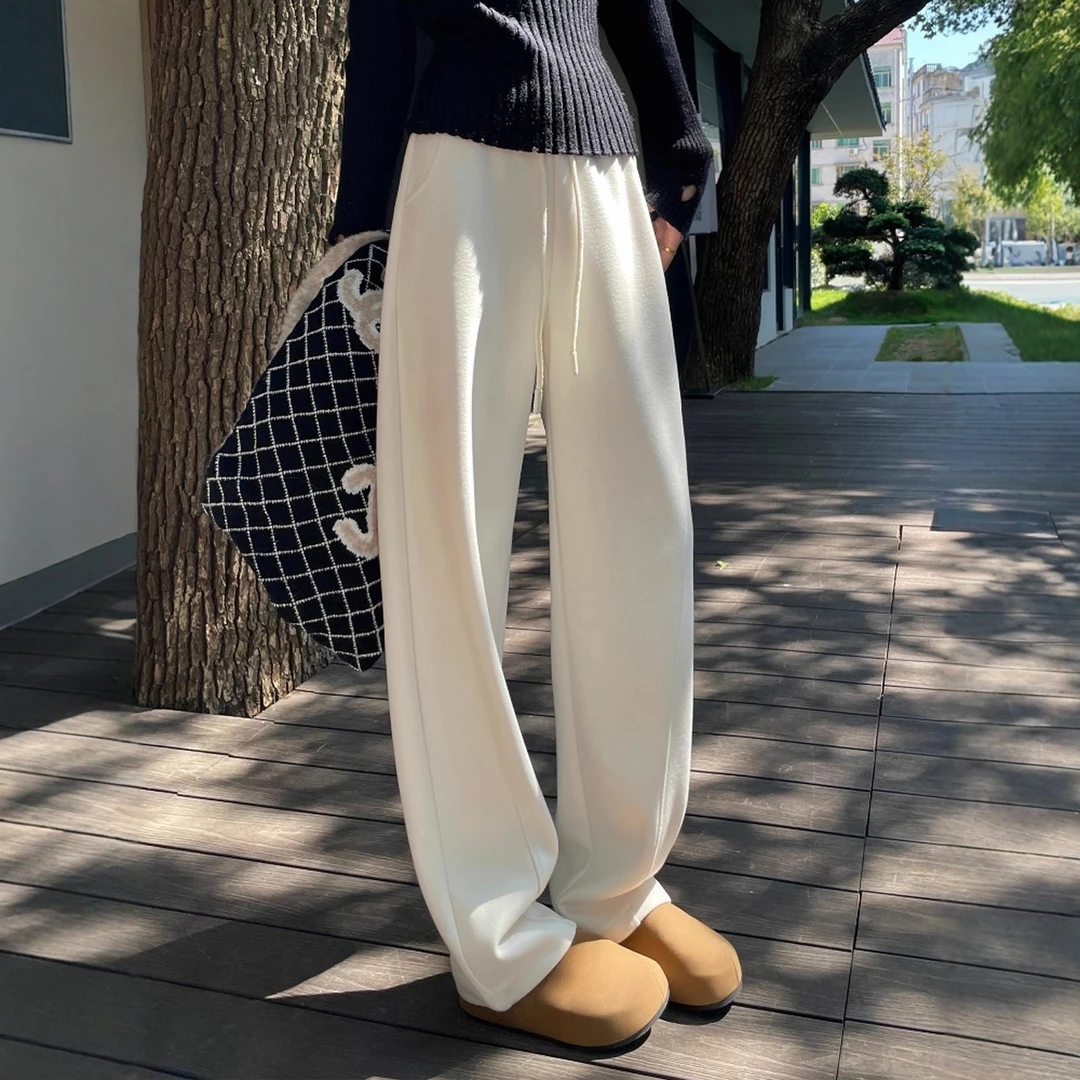 浅灰色加绒运动休闲裤女冬季新款慵懒风梨形遮胯显瘦垂感弯刀卫裤