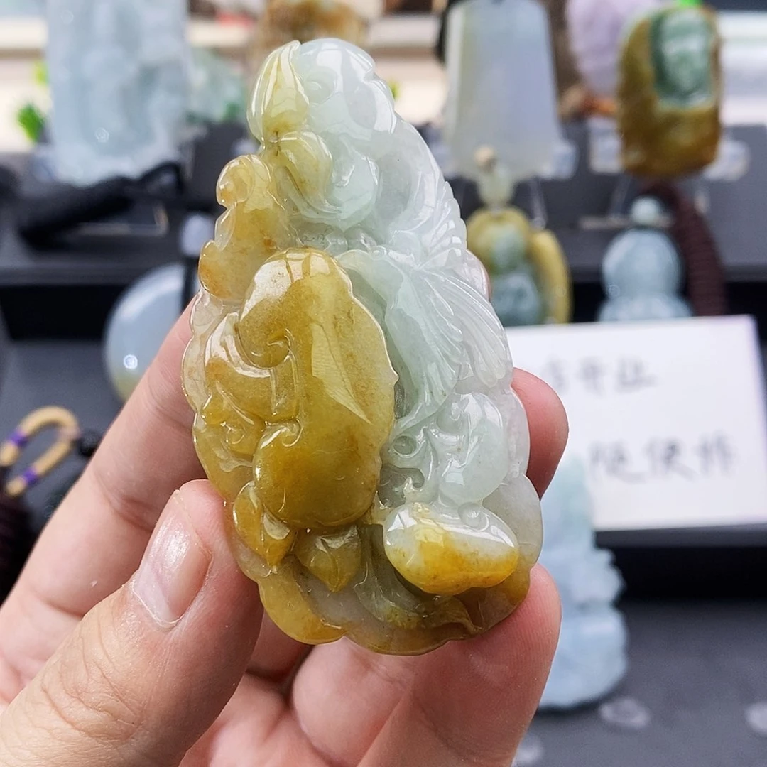 颈饰未镶嵌翡翠吊坠