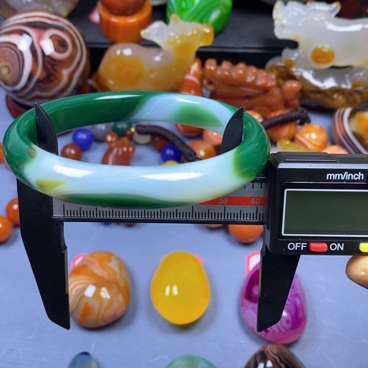 玛瑙/玉髓未镶嵌珠宝半成品