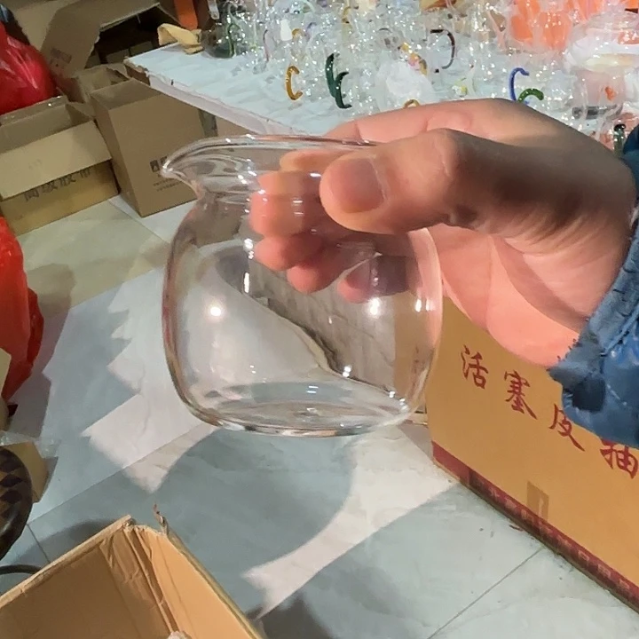 无耳公杯。