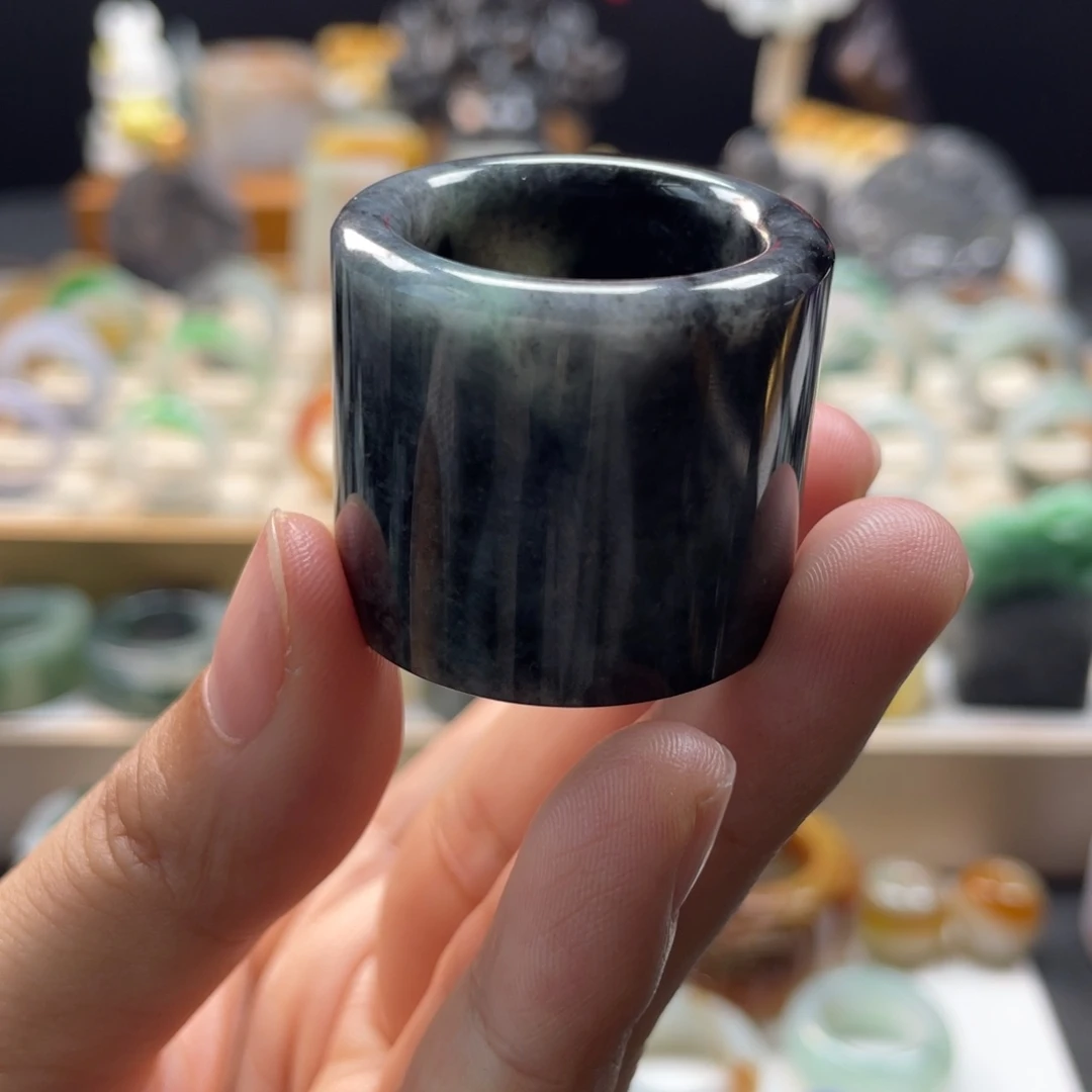 未镶嵌定制翡翠戒指
